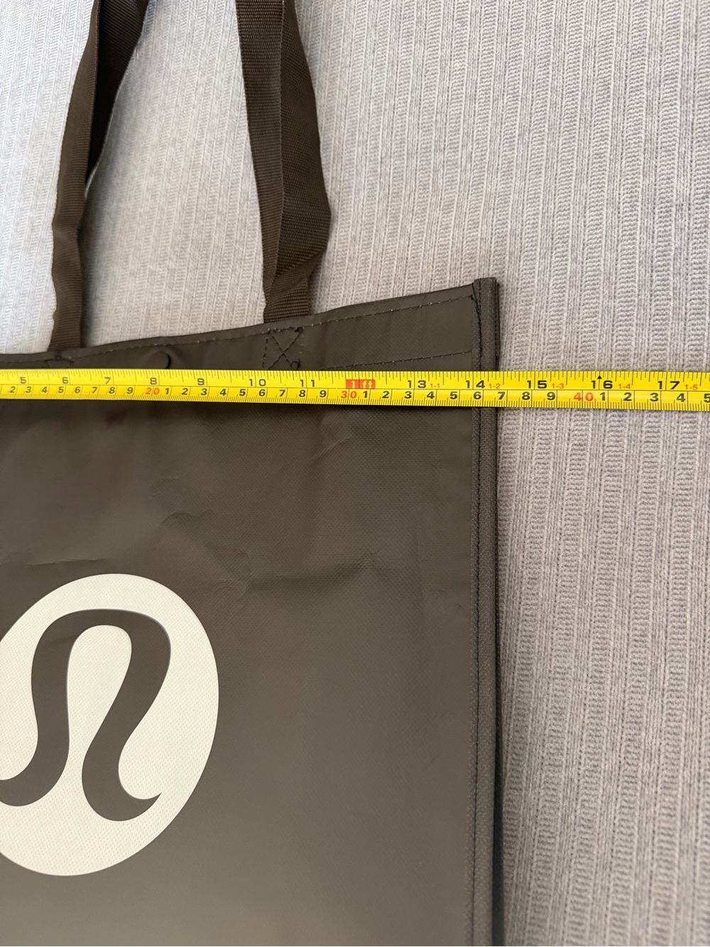 lululemon athletica Brown shopping bag with White Logo new - Picture 4 of 5